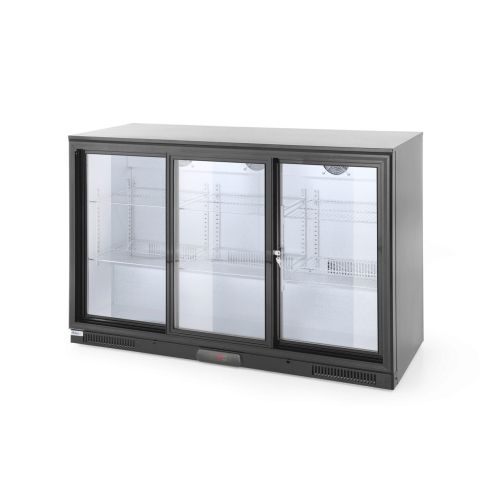 Vitrina frigorifica de prezentare 3 usi glisante interval temperatura 2/10?C, 300 W, corp inox, ARKTIC by Hendi, 1335x500x(h)900 mm 338 Litri, Clasa energetica E